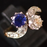 diamond-sapphire-crossover-toi-et-moi-ring