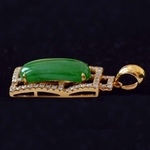 imperial-jade-and-diamond-pendant