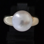 white-south-sea-pearl-yellow-gold-ring