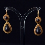 antique-gold-pyrope-garnet-ear-pendants