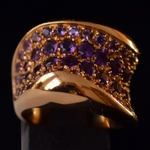 contemporary-18k-rose-gold-amethysts-ring