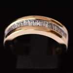 yellow-gold-half-eternity-ring-with-baguette-cut-diamonds