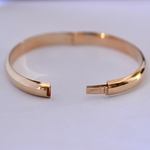 14-carat-gold-bangle-braclet