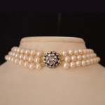three-strands-akoya-pearl-necklace-gold-rose-cut-diamonds