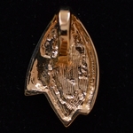 lightning-ridge-black-opal-gold-pendant