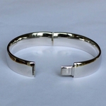 big-14-carat-white-gold-bangle-bracelet