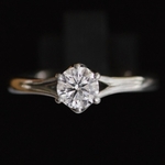 2lips-0-36-ct-crystal-solitair-diamond-engagement-ring