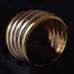 18-carat-red-yellow-and-white-gold-ring