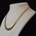 solid-yellow-gold-curb-link-necklace