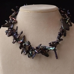 black-freshwater-cross-pearl-necklace