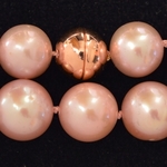 pink-pearls-necklace