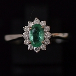 diamonds-natural-emerald-white-gold-ring