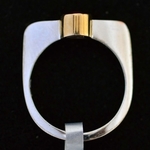 modern-gold-rhodolite-garnet-ring-white-yellow-gold