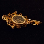 monogrammed-pendant-letter-design-alphabet-calligraphy-antique-gold-locket
