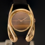 gold-70s-design-watch-chopard