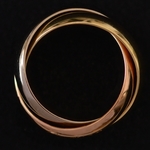 large-model-cartier-trinity-ring