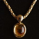 yellow-gold-clip-on-pendant-cabochon-cut-citrine