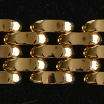 gold-retro-tank-bracelet