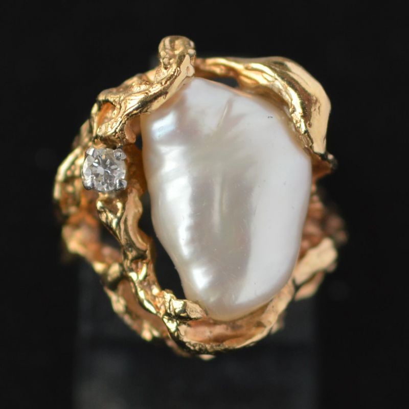 Baroque pearl 14K gold ring - Rocks and Clocks